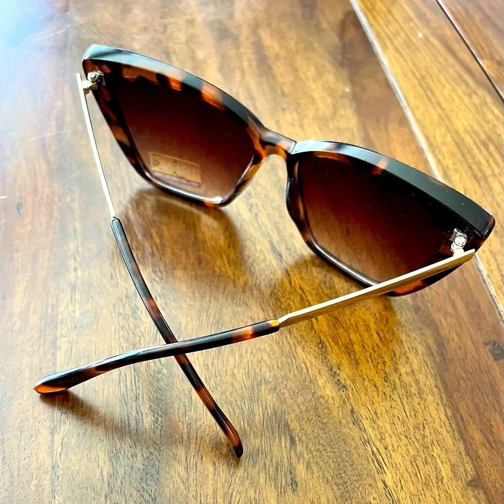 Tortoise Shell Sunglasses - NWT
